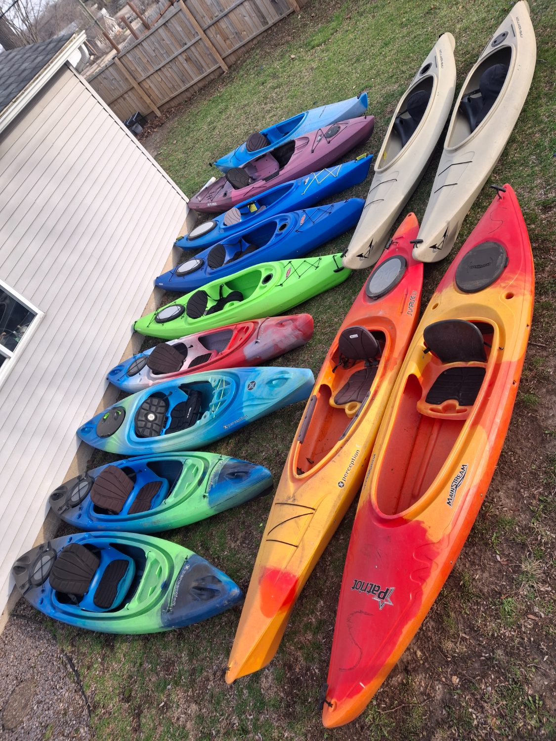 Boats lined up and ready to launch